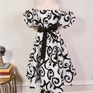 Rodarte Spring 2020 Off Shoulder Black & White Swirl Dress Size 6 Hollywood Glam